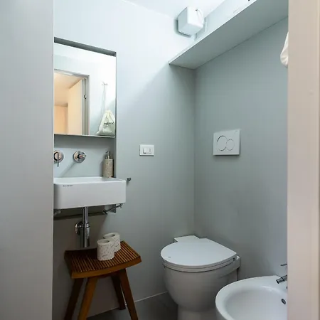 Appartement Modern In Porta Venezia, 10min Duomo E Station Milaan